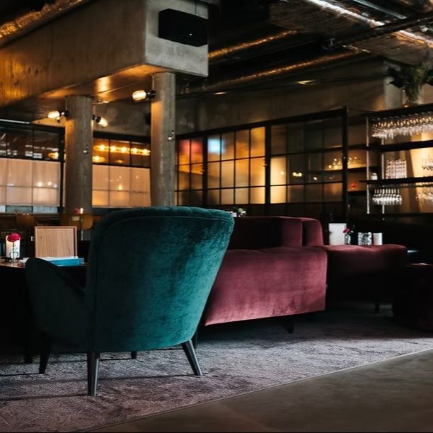 Acustica per interni lounge bar