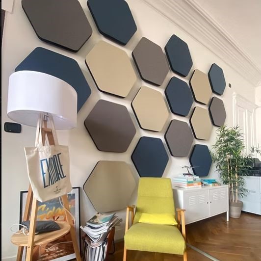 Acustica per interni Open space Tourism Hub